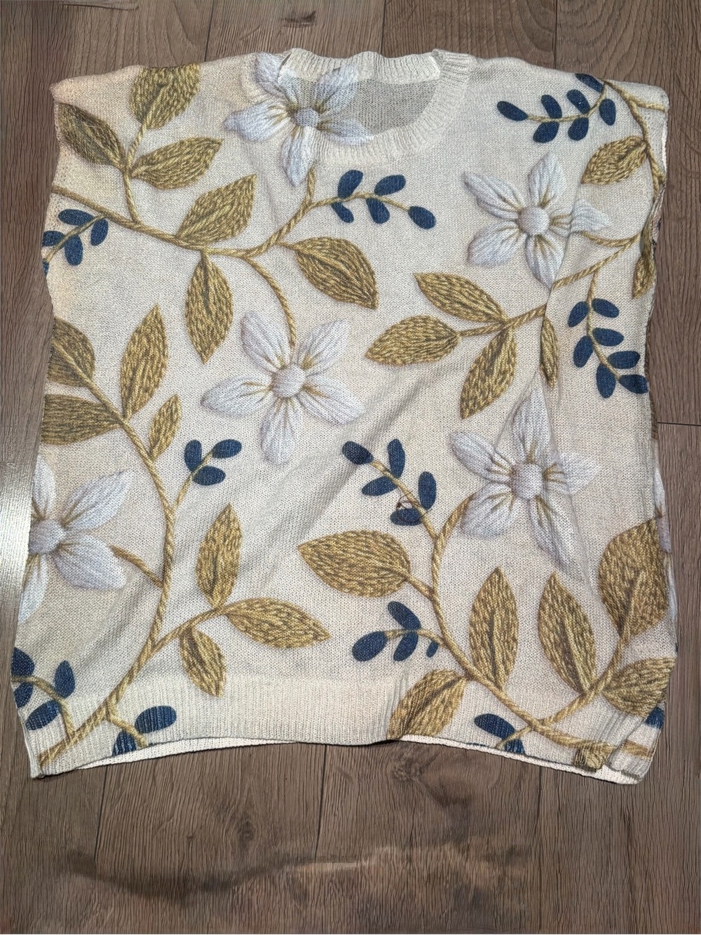 Cream Floral Embroidered Crewneck Sweater - Women's